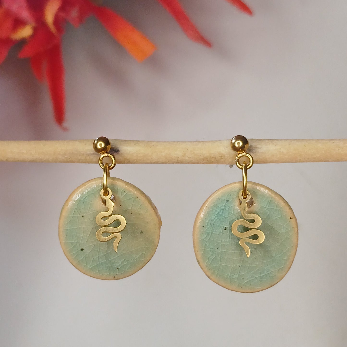 Ohrhänger Keramik "Schlange" kristalltürkis