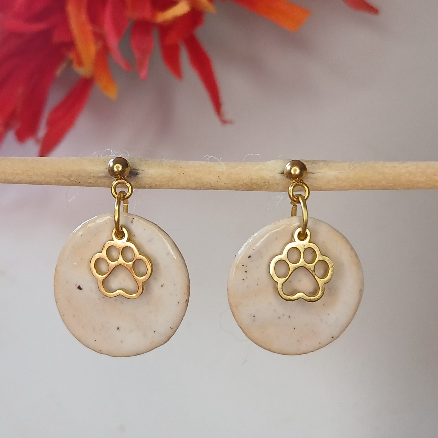Ohrhänger Keramik "Pfote" weiss