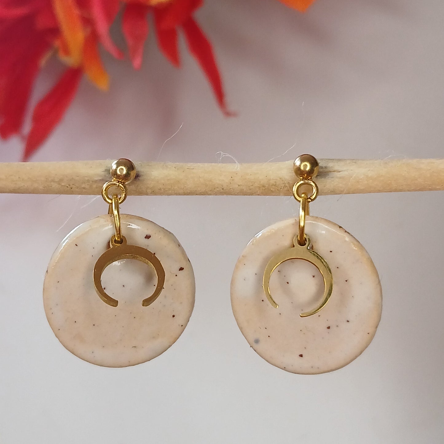 Ohrhänger Keramik "Hexenmond" weiss