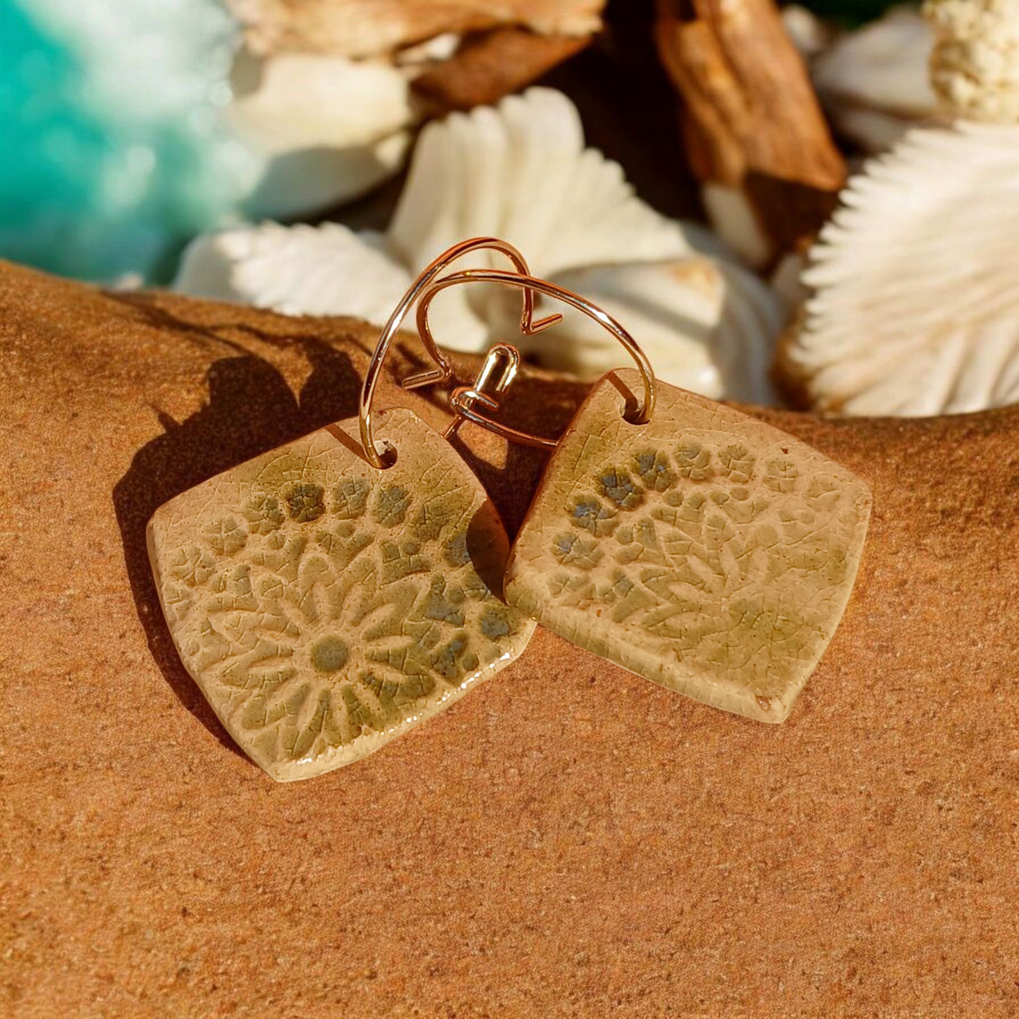 Ohrhänger Keramik flaschengrün