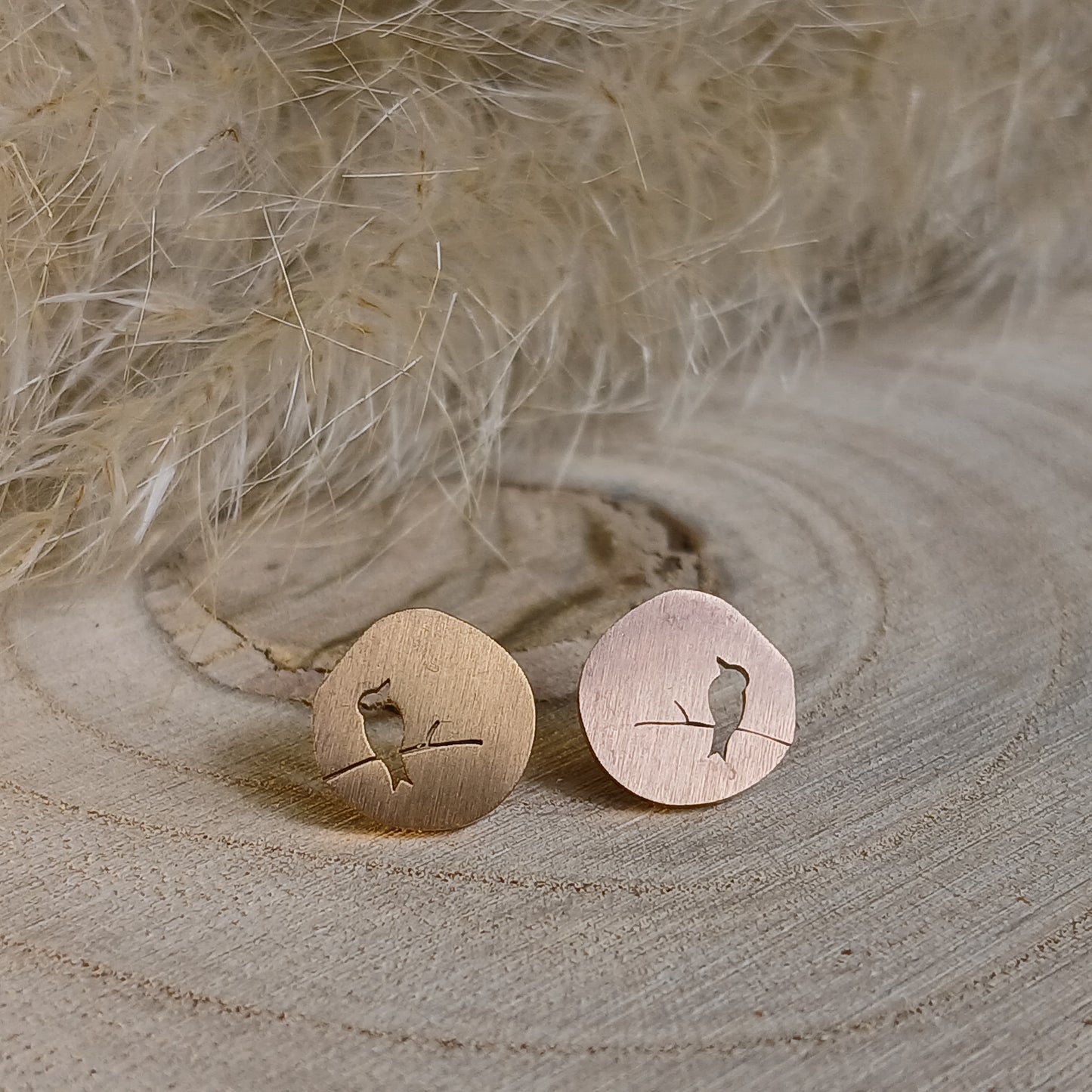 Ohrstecker Edelstahl Vogel auf Ast