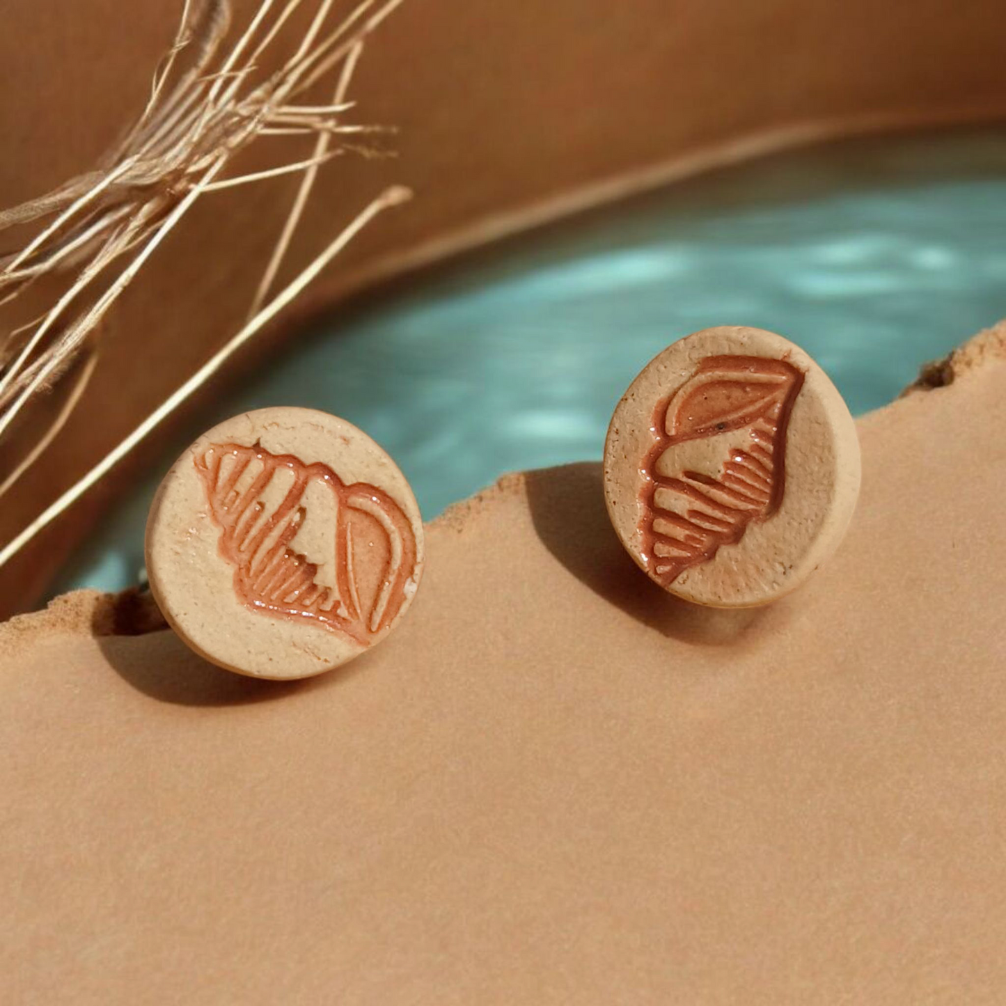 Ohrstecker Keramik "Muschel"