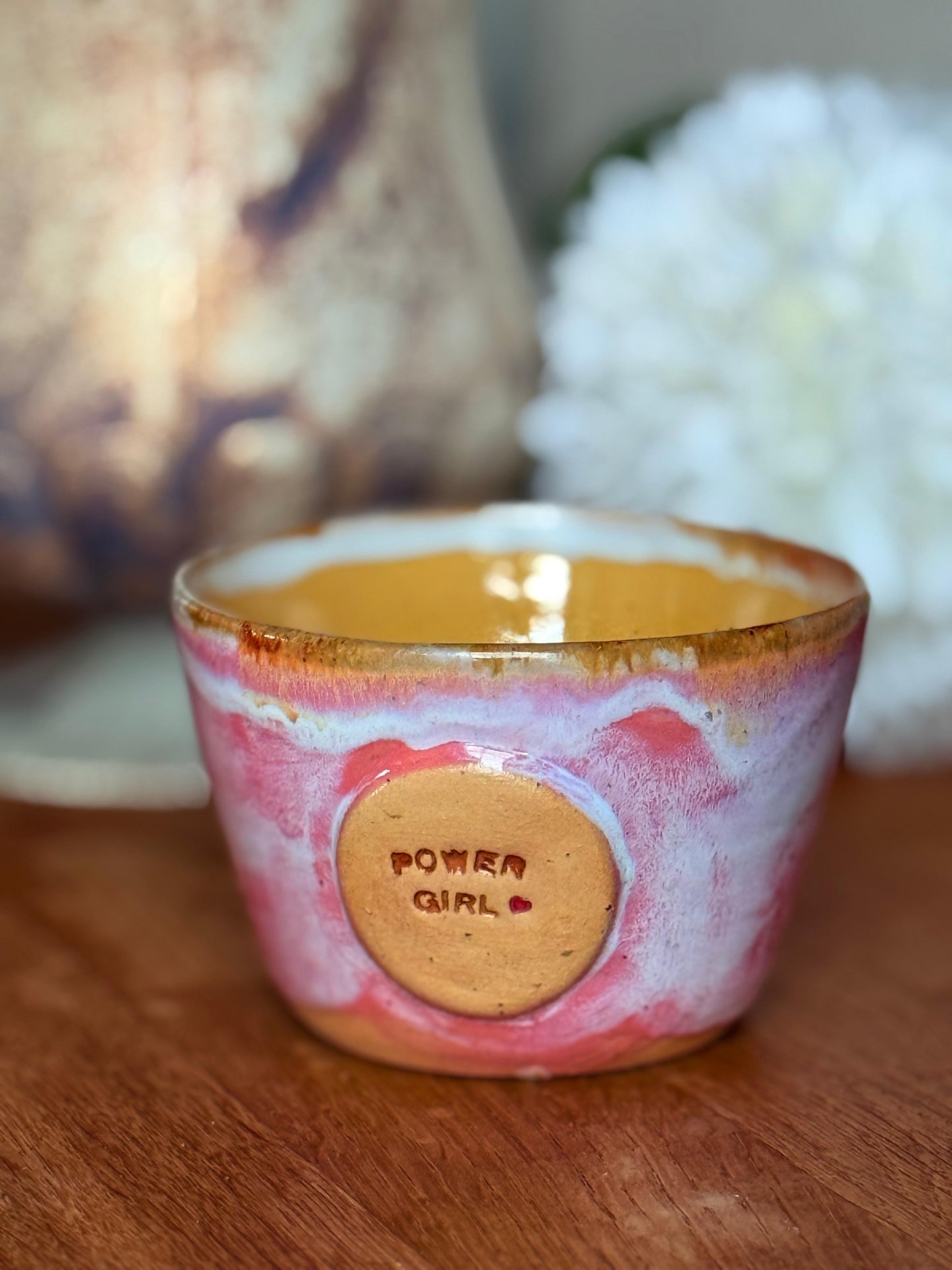 Becher Keramik "Powergirl"