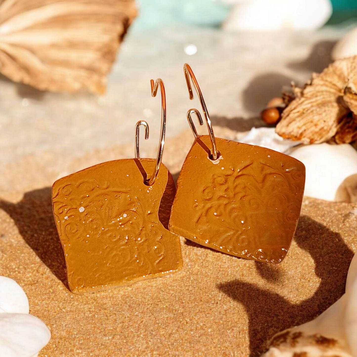 Ohrhänger Keramik goldfarben