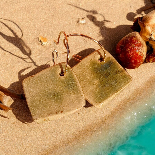 Ohrhänger Keramik flaschengrün